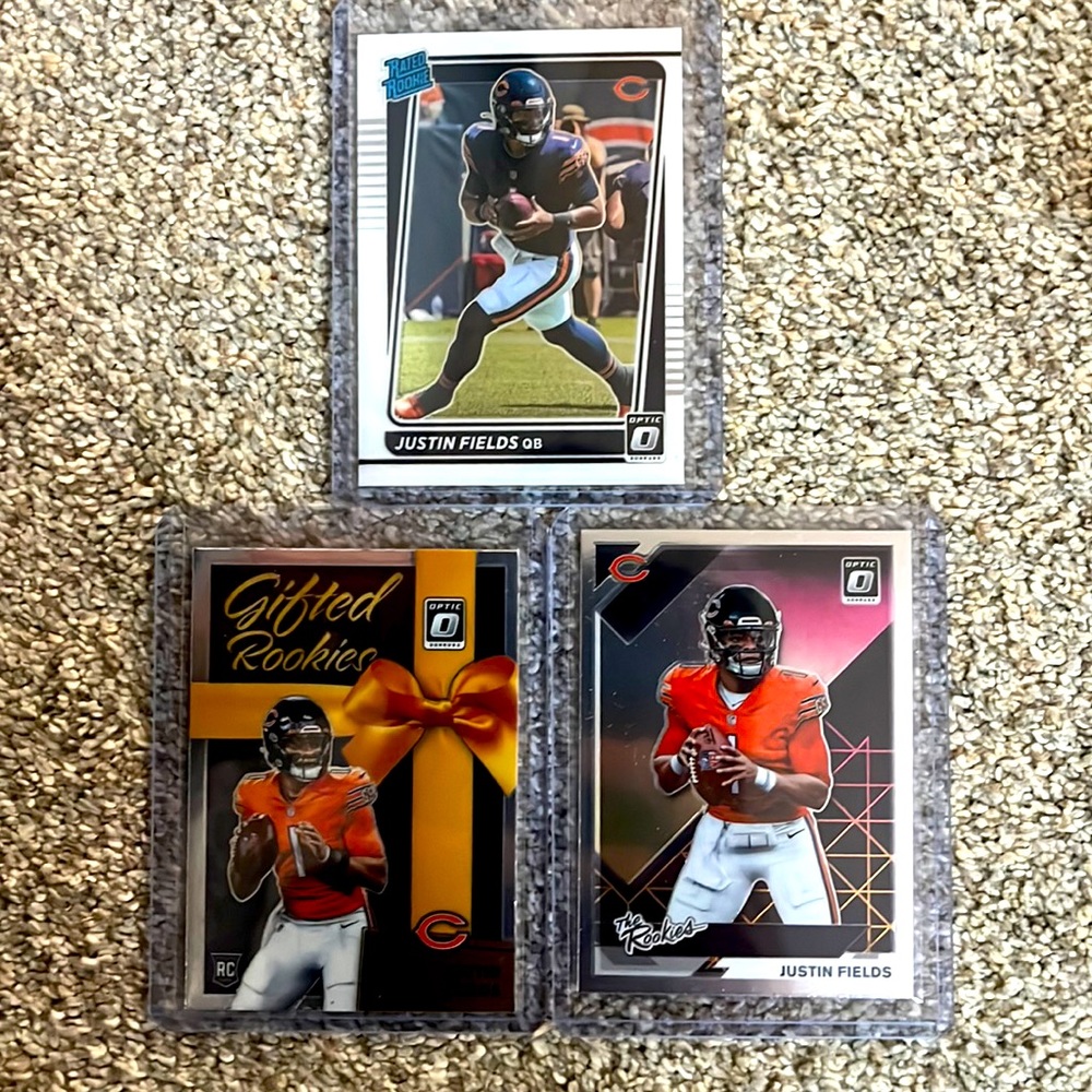 Justin Fields rookie cards